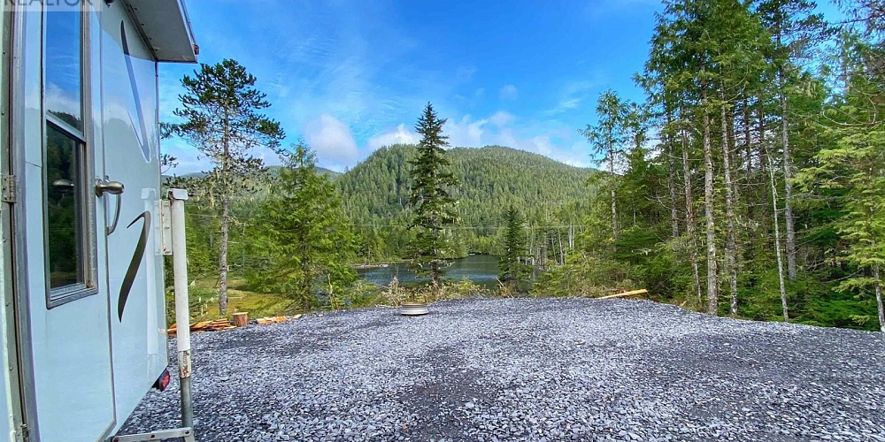 DL 972 HWY 16 Port Edward Photo 18 DL 972 HWY 16 Port Edward Photo 18